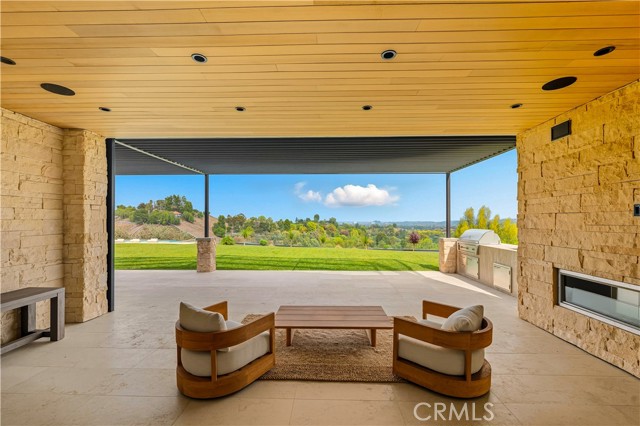 Image 44 of 73 For 25079 Jim Bridger Road