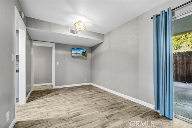 Detail Gallery Image 14 of 41 For 1135 Rosecrans 30a,  Fullerton,  CA 92833 - 2 Beds | 2 Baths