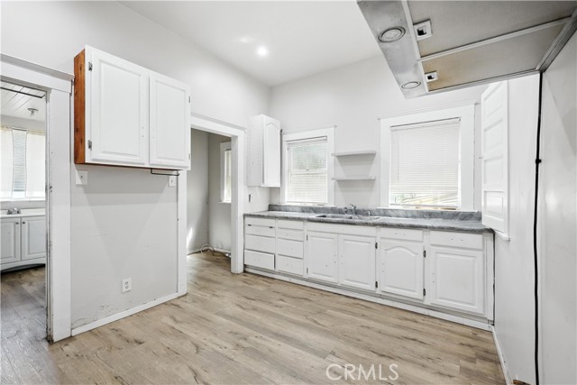 4564 N Figueroa Street, Los Angeles CA: https://media.crmls.org/medias/c158f059-2e13-48e0-8f5d-fc1b943e70ae.jpg