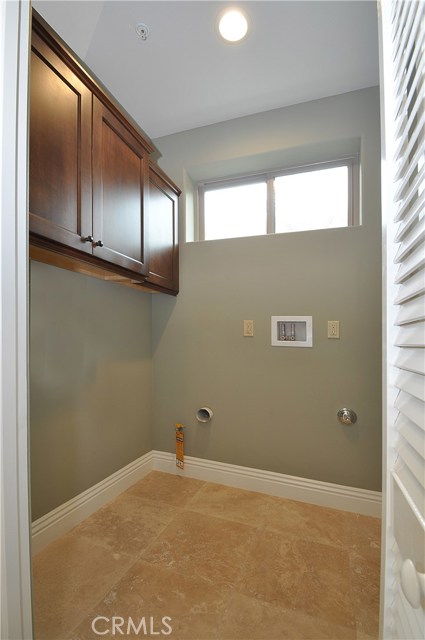 519 Lucia, Redondo Beach, California 90277, 4 Bedrooms Bedrooms, ,2 BathroomsBathrooms,Residential,Sold,Lucia,SB17035897