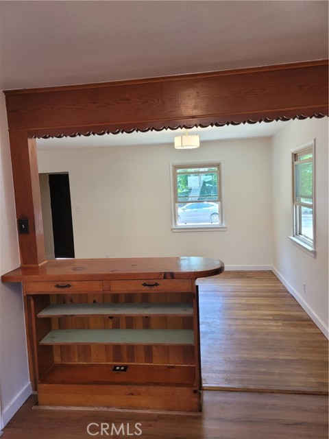 21205 Lopez Street, Woodland Hills CA: https://media.crmls.org/medias/c15ad831-2508-43dd-a875-dc9340eb6617.jpg