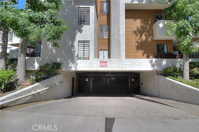 Detail Gallery Image 40 of 40 For 400 N Louise St #205,  Glendale,  CA 91206 - 2 Beds | 2 Baths