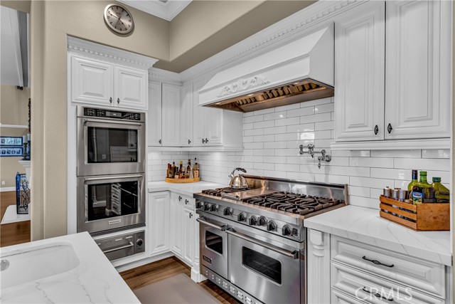 Detail Gallery Image 14 of 63 For 21 Corn Flower St, Coto de Caza,  CA 92679 - 5 Beds | 5/1 Baths