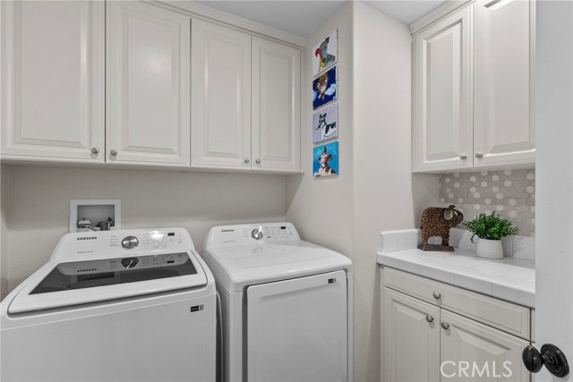 Detail Gallery Image 31 of 67 For 890 Lindamere, Simi Valley,  CA 93065 - 5 Beds | 4/1 Baths