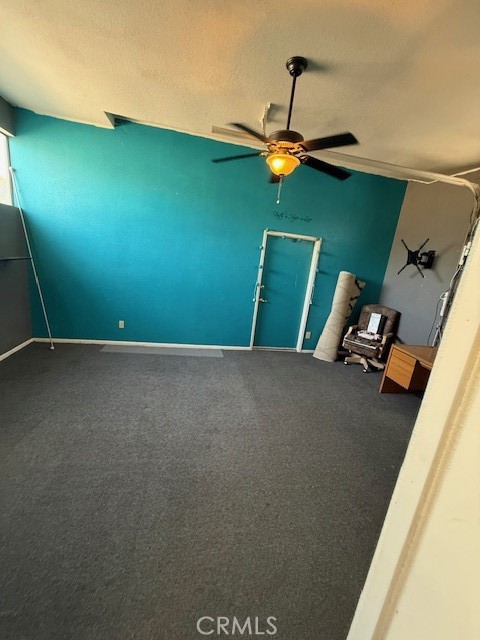 19534 Kiningham Drive, Bloomington CA: https://media.crmls.org/medias/c15c3fe3-0fe5-41f6-b2ff-19bfa26c60ae.jpg