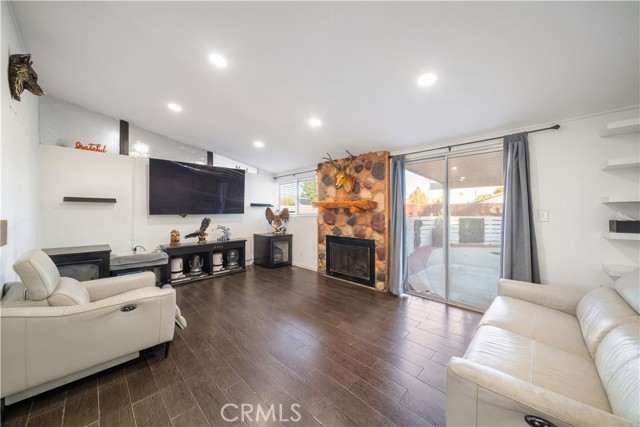 Detail Gallery Image 15 of 44 For 1610 N Amador Ave, Ontario,  CA 91764 - 5 Beds | 3 Baths