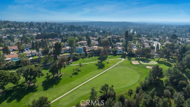 Detail Gallery Image 4 of 50 For 11431 Porter Valley, Porter Ranch,  CA 91326 - 3 Beds | 2 Baths