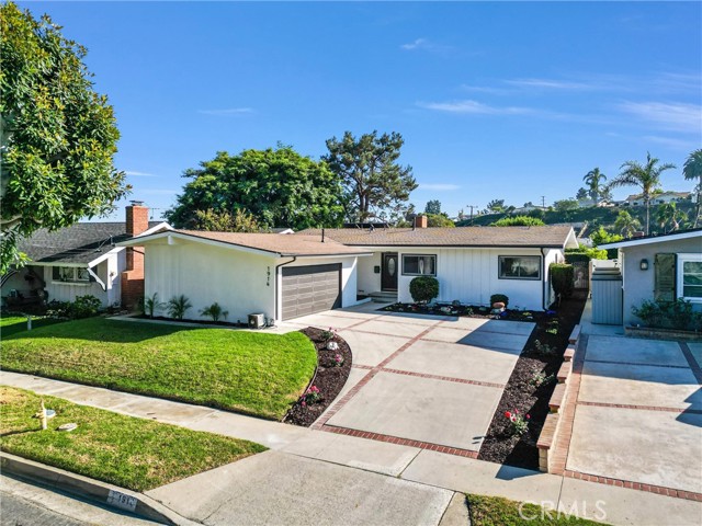 Detail Gallery Image 1 of 41 For 1914 Avenida Feliciano, Rancho Palos Verdes,  CA 90275 - 4 Beds | 2/1 Baths