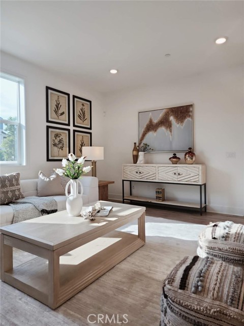 116 Zawn, Irvine CA: https://media.crmls.org/medias/c15e5606-a33c-4170-94b6-af3bb2b724f7.jpg