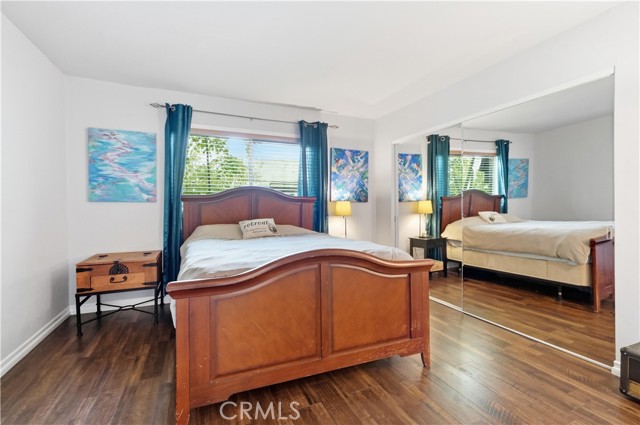 Detail Gallery Image 9 of 40 For 5244 Baza Ave, Woodland Hills,  CA 91364 - 3 Beds | 3 Baths