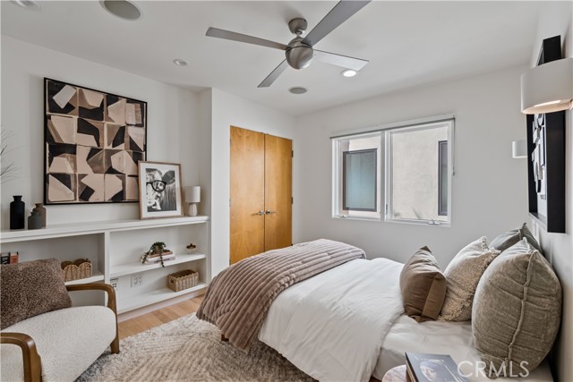 2540 Manhattan Avenue, Hermosa Beach CA: https://media.crmls.org/medias/c15f2021-7b82-44e9-a259-6bfdc881e4e1.jpg