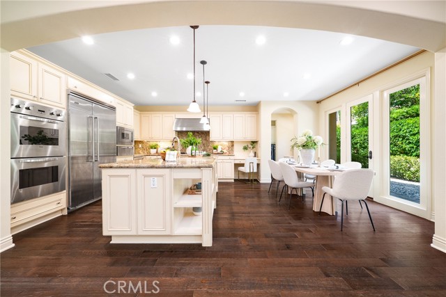 Detail Gallery Image 12 of 33 For 37 Triple Leaf, Irvine,  CA 92620 - 5 Beds | 4/1 Baths