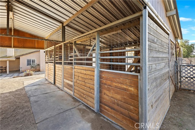 Detail Gallery Image 34 of 54 For 3017 Ponderosa Ln, Norco,  CA 92860 - 4 Beds | 2 Baths