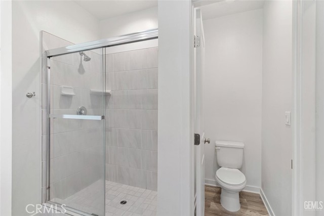 Detail Gallery Image 15 of 26 For 8005 Bandelier Dr, Bakersfield,  CA 93313 - 3 Beds | 2 Baths