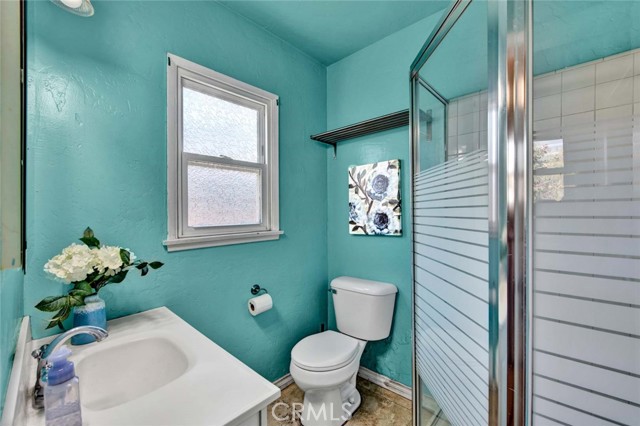 Detail Gallery Image 21 of 49 For 1332 E Kenwood Ave, Anaheim,  CA 92805 - 3 Beds | 2 Baths