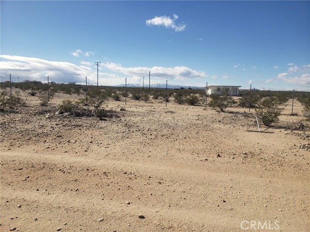 Detail Gallery Image 24 of 27 For 69626 Pluto, Twentynine Palms,  CA 92277 - 5 Beds | 2 Baths