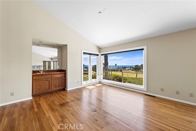 Detail Gallery Image 25 of 57 For 421 Avenida Crespi, San Clemente,  CA 92672 - 3 Beds | 3 Baths