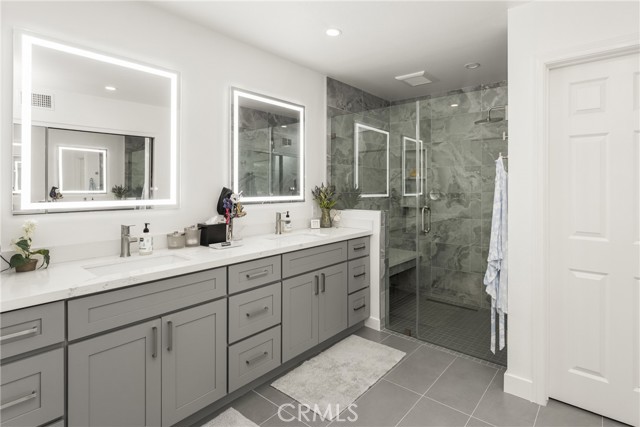 8009 E Eucalyptus Trail, Orange CA: https://media.crmls.org/medias/c1616d23-cf67-4f2b-88b8-fc95cfb15354.jpg