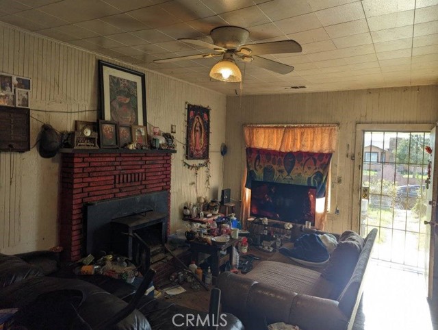 Detail Gallery Image 4 of 10 For 7684 Walnut Ave, Winton,  CA 95388 - 3 Beds | 2 Baths
