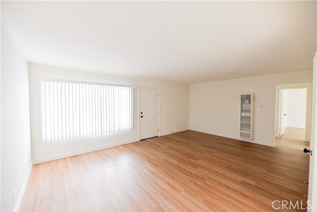 241 Avenida Pelayo, San Clemente CA: https://media.crmls.org/medias/c1625940-7b28-472f-b7f0-20edb4dcd02a.jpg