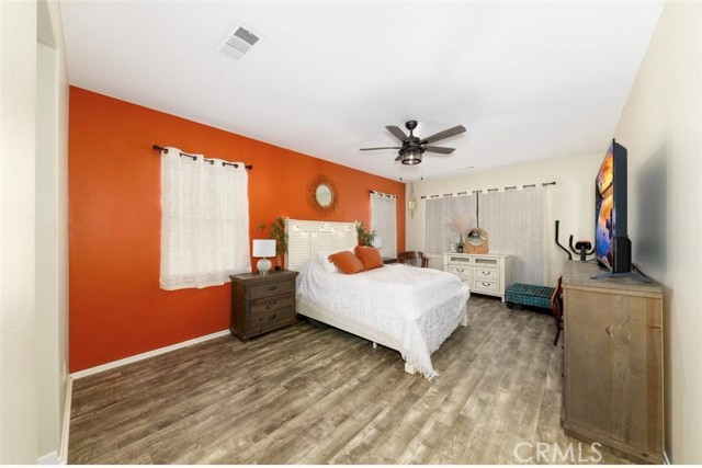 Detail Gallery Image 10 of 29 For 26191 Charismatic Ct, Moreno Valley,  CA 92555 - 3 Beds | 2 Baths