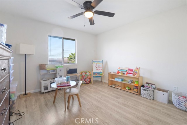 Detail Gallery Image 16 of 35 For 454 Oakwood Dr, Los Banos,  CA 93635 - 4 Beds | 2/1 Baths