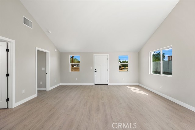 Detail Gallery Image 9 of 26 For 5136 West Aveenue L-10, Lancaster,  CA 93536 - 1 Beds | 1 Baths