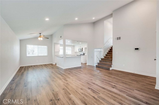 Detail Gallery Image 4 of 37 For 17420 Niagara Ave, Cerritos,  CA 90703 - 4 Beds | 2/1 Baths