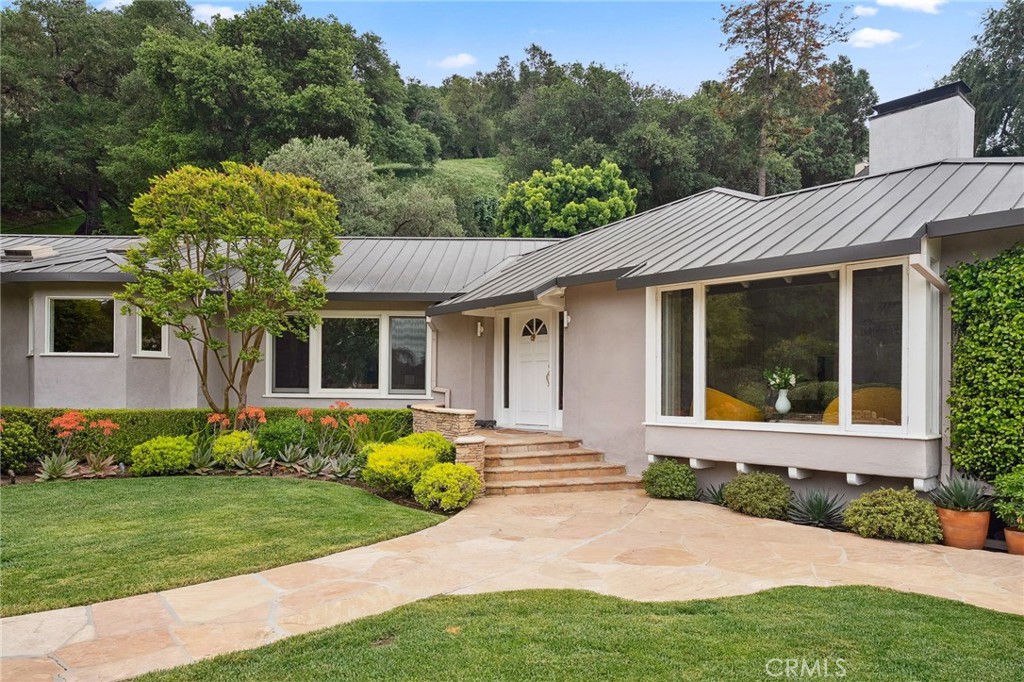 3818 Hollyline AvenueSherman Oaks img 15
