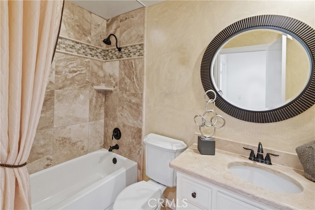 3014 California Park Drive, Chico CA: https://media.crmls.org/medias/c167a76a-b2b5-4eb9-b90a-9ad0ba43ee1a.jpg