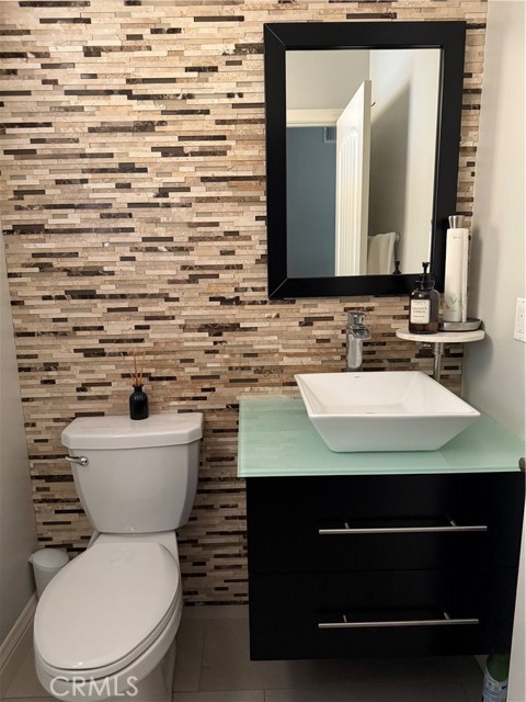 Detail Gallery Image 19 of 40 For 3235 E Olympic Dr, Ontario,  CA 91762 - 3 Beds | 2/1 Baths