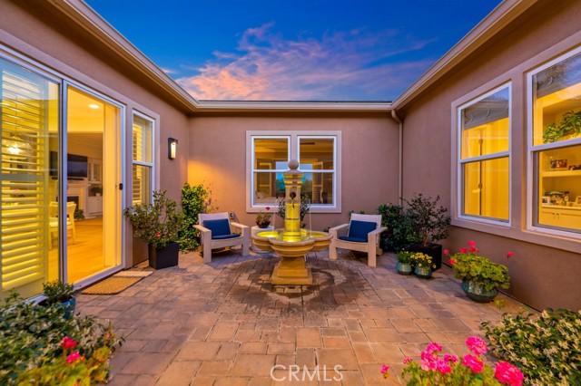 Detail Gallery Image 13 of 41 For 6888 Copper Creek, Moorpark,  CA 93021 - 4 Beds | 3/1 Baths