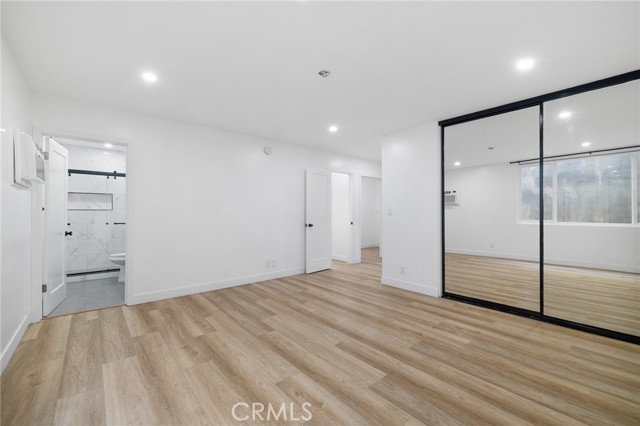 Detail Gallery Image 13 of 18 For 17000 Burbank Bld #301,  Encino,  CA 91316 - 2 Beds | 2 Baths