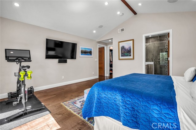 Detail Gallery Image 21 of 34 For 5948 Hesperia Ave, Encino,  CA 91316 - 3 Beds | 2/1 Baths