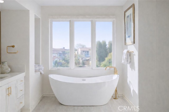 Detail Gallery Image 21 of 43 For 14 Coastal Oak, Newport Coast,  CA 92657 - 4 Beds | 3/1 Baths