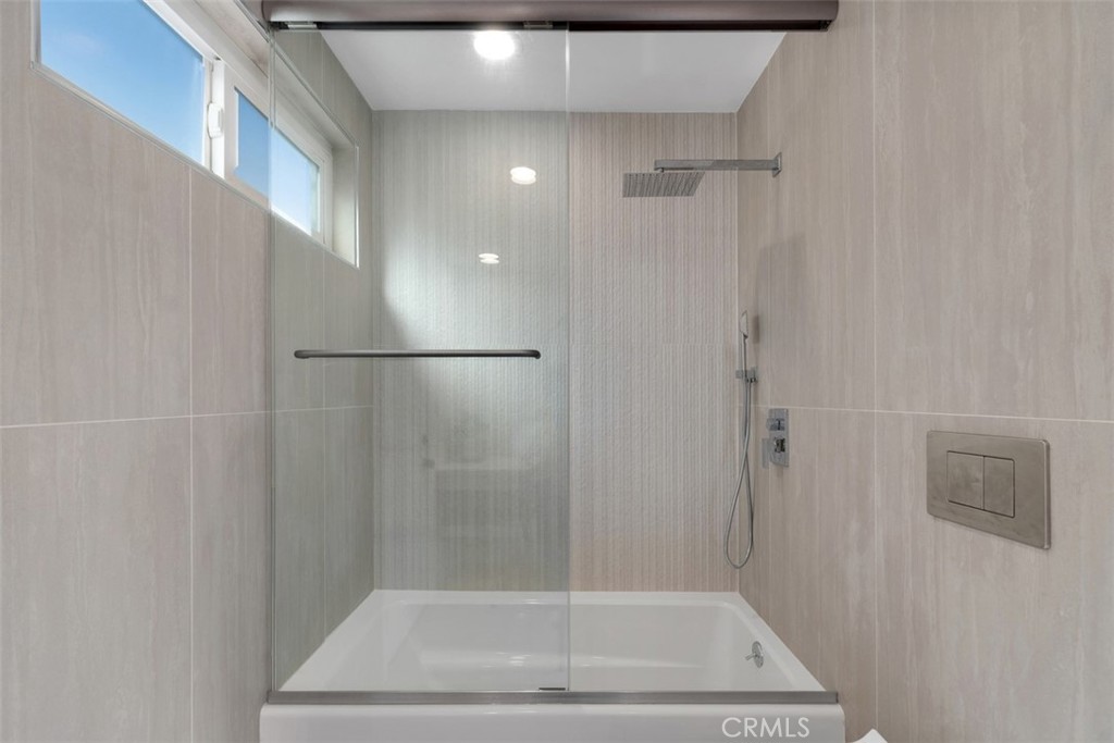 MLS #OC25261763 image #20