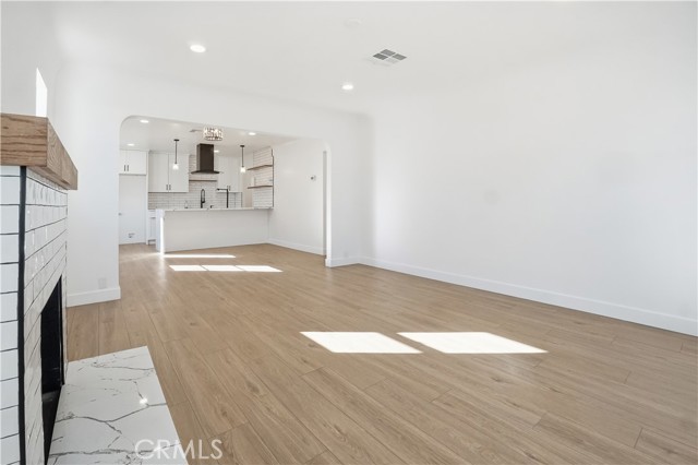 Detail Gallery Image 18 of 41 For 6315 Madden, Los Angeles,  CA 90043 - – Beds | – Baths