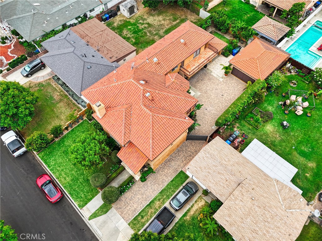 https://media.crmls.org/medias/c169ebf1-b480-47ad-be67-054034f7fcc1.jpg?preset=X-Large