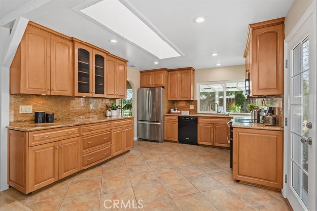 Detail Gallery Image 14 of 44 For 24181 Novia Circle, Mission Viejo,  CA 92691 - 4 Beds | 2 Baths