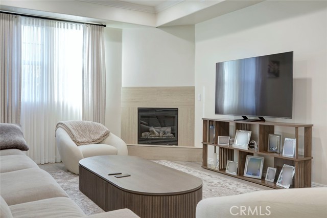 Detail Gallery Image 19 of 34 For 3974 Pennsylvania #112,  La Crescenta,  CA 91214 - 3 Beds | 3 Baths