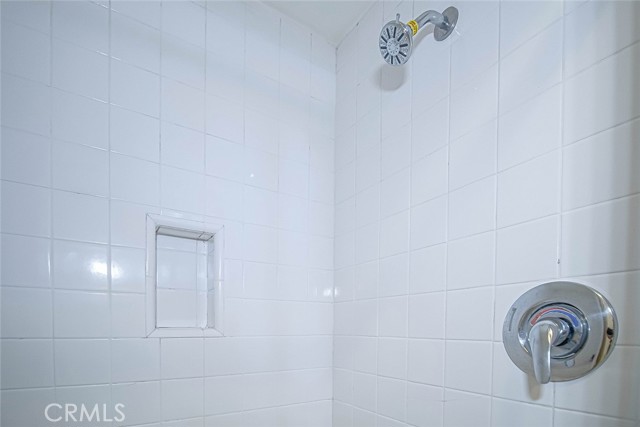 Detail Gallery Image 40 of 59 For 4950 Louise Ave #105,  Encino,  CA 91316 - 2 Beds | 2 Baths