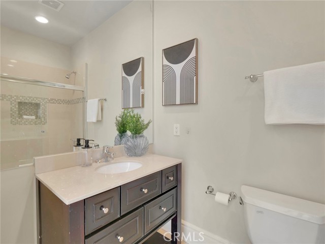Detail Gallery Image 41 of 60 For 4862 Galendo St, Woodland Hills,  CA 91364 - 6 Beds | 6 Baths