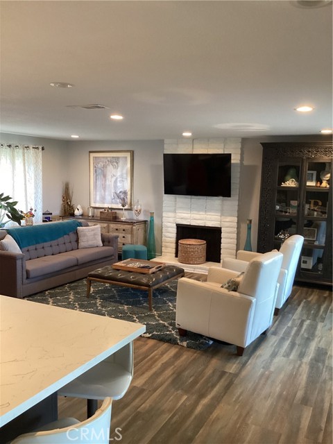 Detail Gallery Image 7 of 50 For 340 Terry Way, La Habra,  CA 90631 - 3 Beds | 2 Baths