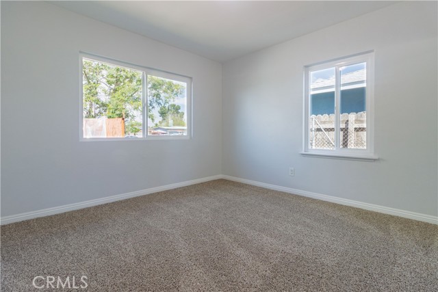 Detail Gallery Image 17 of 42 For 9375 Grace Ave, Fontana,  CA 92335 - 5 Beds | 2 Baths