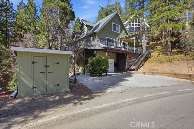 528 Brentwood, Lake Arrowhead CA: https://media.crmls.org/medias/c16c4e37-b76d-4561-8e9a-ca54d520c19d.jpg