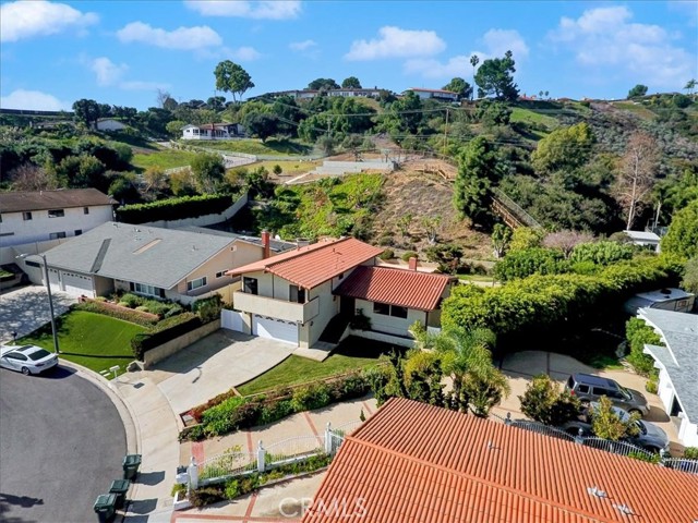 2439 Rue Le Charlene, Rancho Palos Verdes, California 90275, 4 Bedrooms Bedrooms, ,2 BathroomsBathrooms,Residential,Sold,Rue Le Charlene,PV22010276