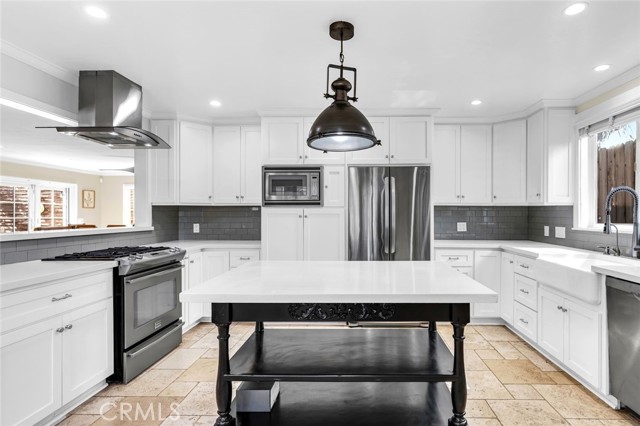 Detail Gallery Image 5 of 49 For 34061 Formosa Drive, Dana Point,  CA 92629 - 4 Beds | 3 Baths