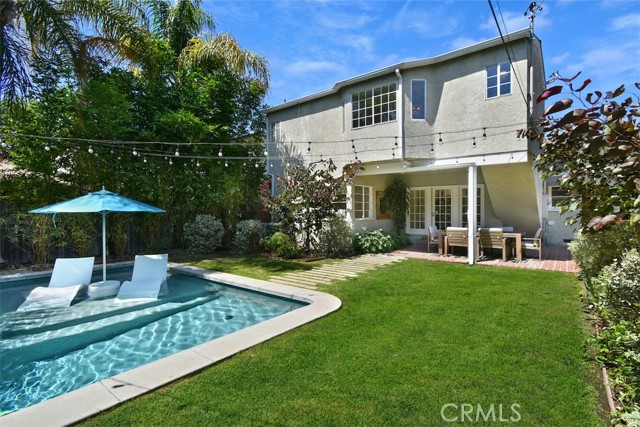 4058 Shadyglade Avenue, Studio City CA: https://media.crmls.org/medias/c16e1733-4f6e-4d50-b6b0-7f4f80102169.jpg