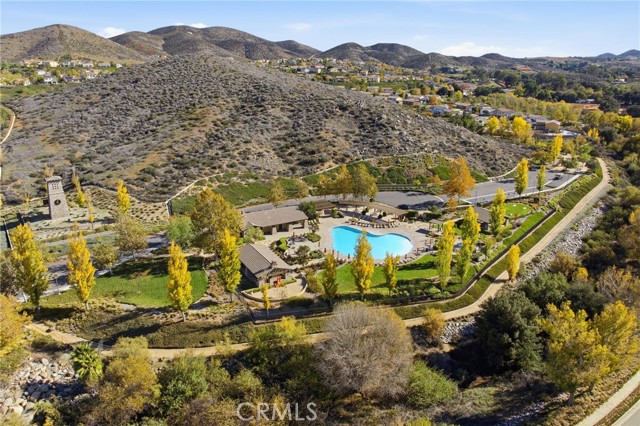 Detail Gallery Image 60 of 68 For 36745 Braken Way, Lake Elsinore,  CA 92532 - 5 Beds | 3 Baths