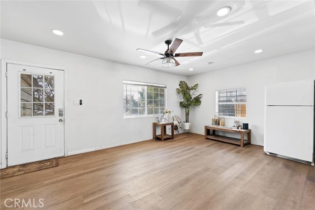 Detail Gallery Image 11 of 31 For 15219 Willard, Panorama City,  CA 91402 - 10 Beds | 8 Baths